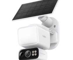Tapo Solar-Powered Floodlight Pan/Tilt Security Camera Kit, 1/2.8" Progressive Scan